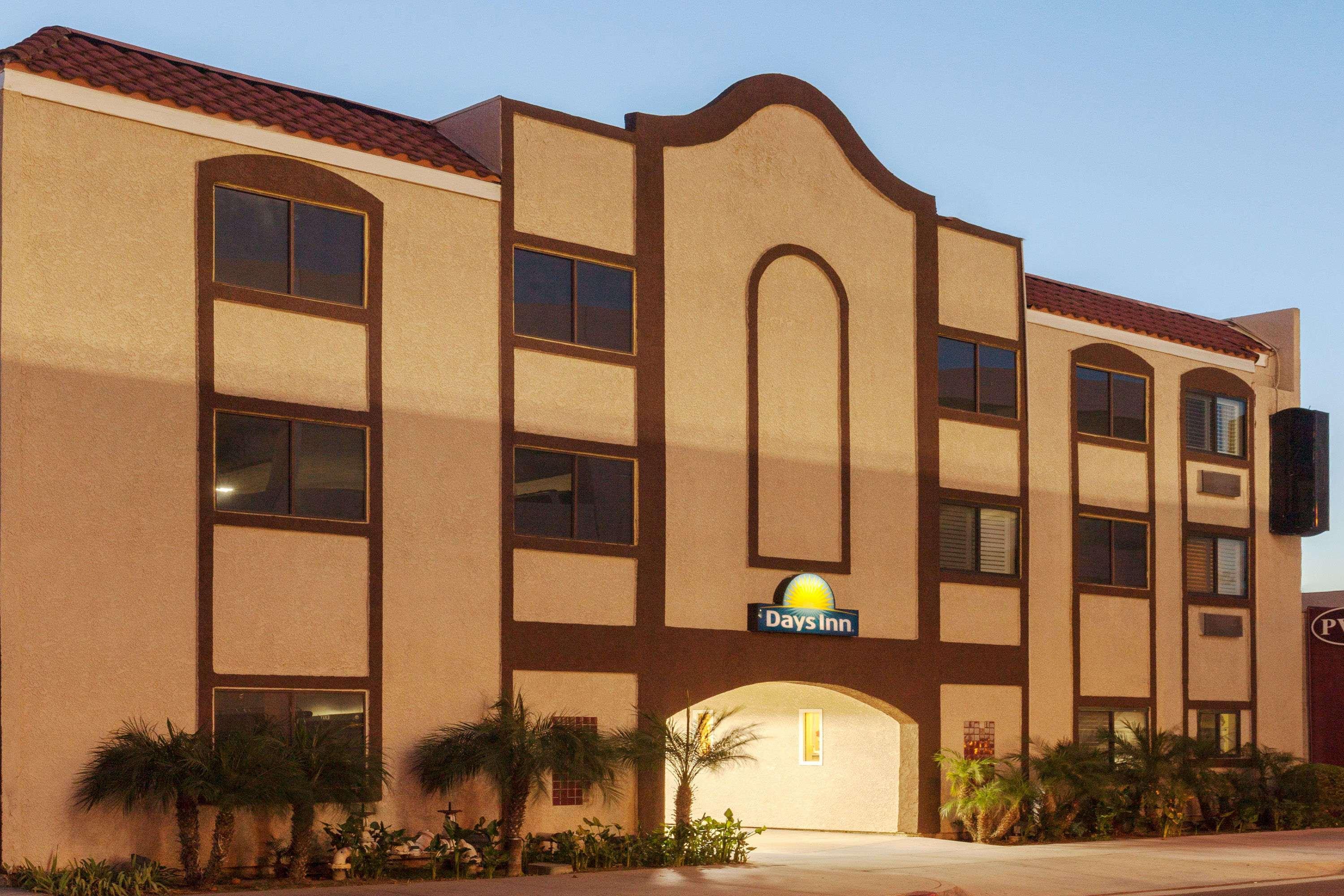 Days Inn By Wyndham Alhambra Ca Buitenkant foto