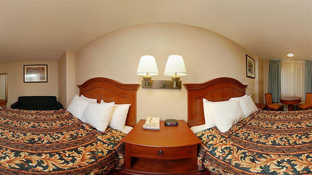 Days Inn By Wyndham Alhambra Ca Buitenkant foto